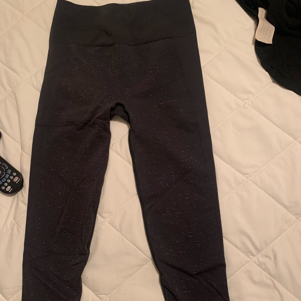 Lululemon limited time gray leggings